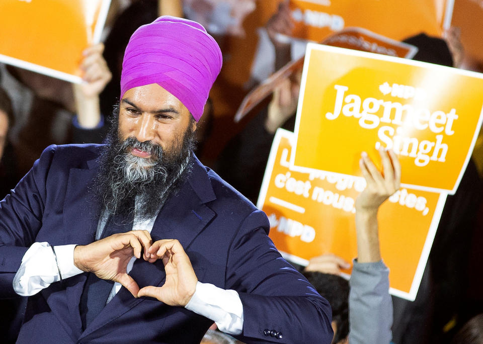 New Democratic Party (NDP) leader Jagmeet Singh gestures during an election campaign rally in Montreal, Quebec, Canada October 16, 2019.  REUTERS/Christinne Muschi     TPX IMAGES OF THE DAY