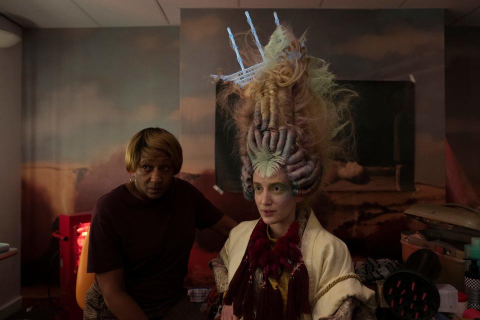 Cleve (Clare Perkins, left) crafts an ornate piece of work on the head of Angie (Lilit Lesser) in the comedic murder mystery "Medusa Deluxe."
Credit:
Robbie Ryan
/ Courtesy of A