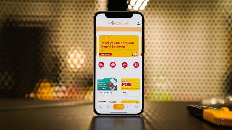 The goal with this new Selangkah app is to have this be a 'super app' that users can use to help transition towards a more digital society. — SoyaCincau pic