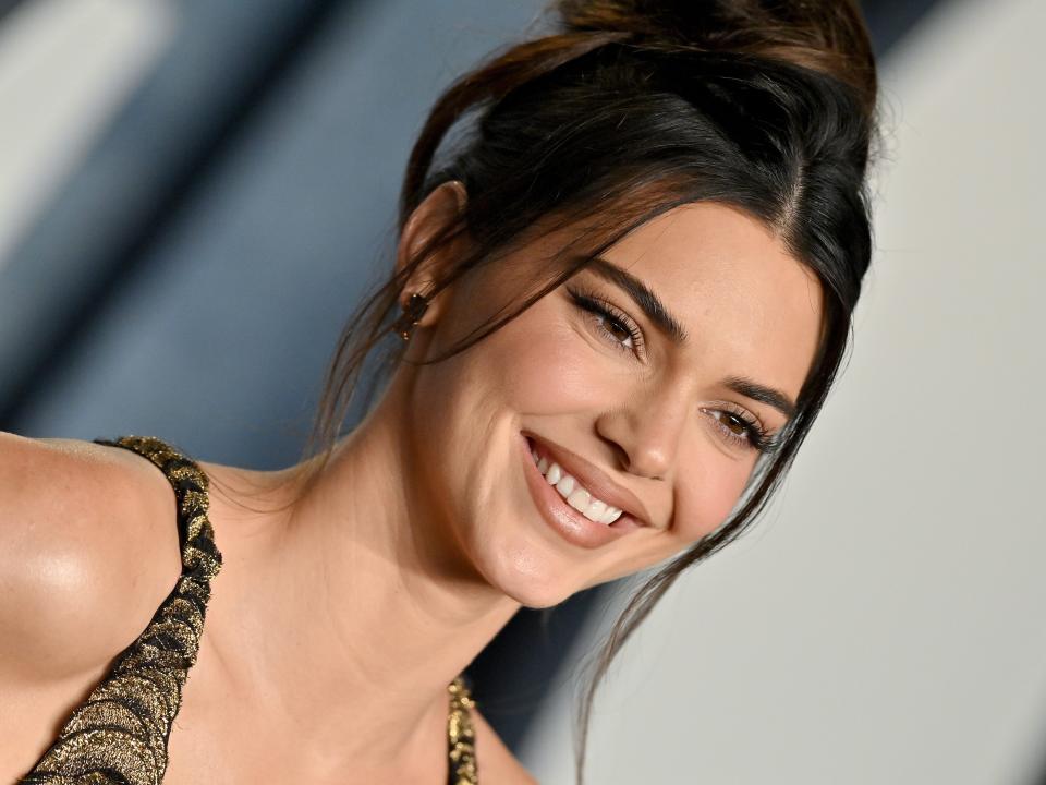 Kendall Jenner attends the 2023 Vanity Fair Oscar Party on March 12, 2023 in Beverly Hills, California.