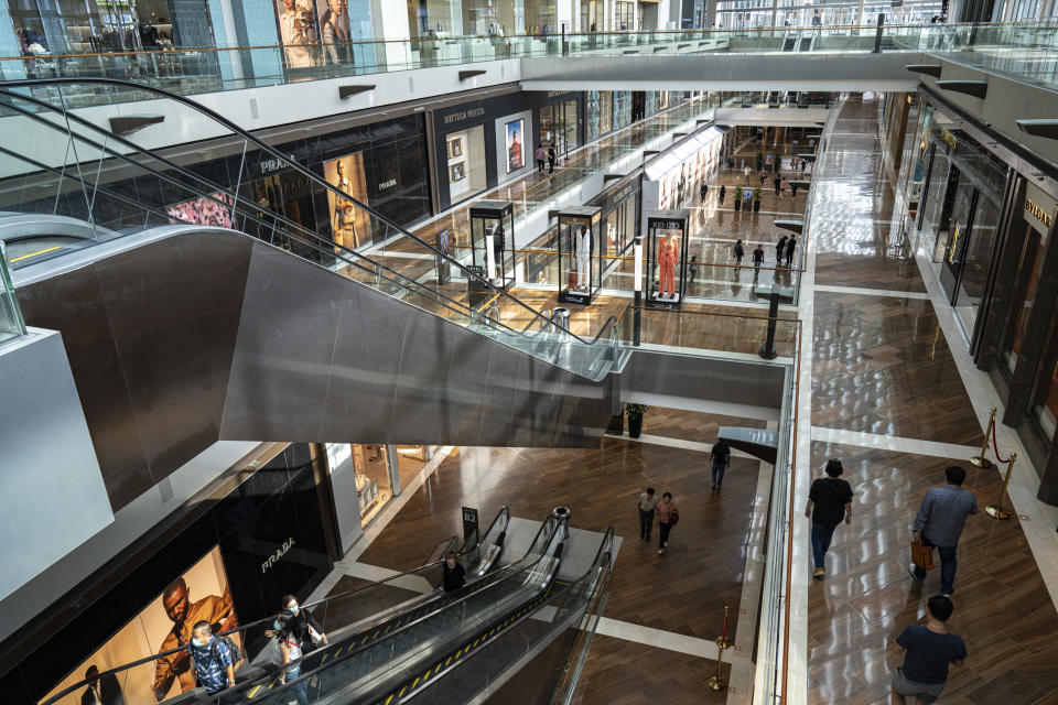 SINGAPORE, SINGAPORE - MARCH 30: General view of the Marina Bay Sands shopping mall on March 30, 2020 in Singapore. The usually crowded mall has less visitors as the Singapore government encourages people to stay at home and has introduced several safe distancing measures to curb the spread of COVID-19. The Coronavirus (COVID-19) pandemic has spread to many countries across the world, claiming over 20,000 lives and infecting hundreds of thousands more. (Photo by Ore Huiying/Getty Images)