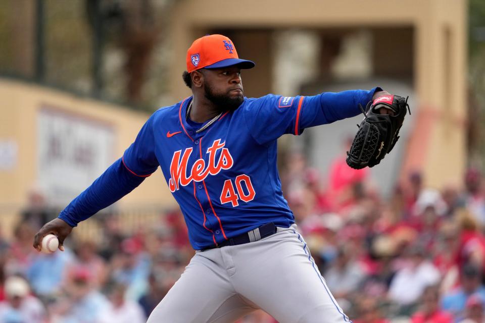 New York Mets starting pitcher Luis Severino throws during the first inning of a spring training baseball game against the St. Louis Cardinals Friday, March 1, 2024, in Jupiter, Fla.