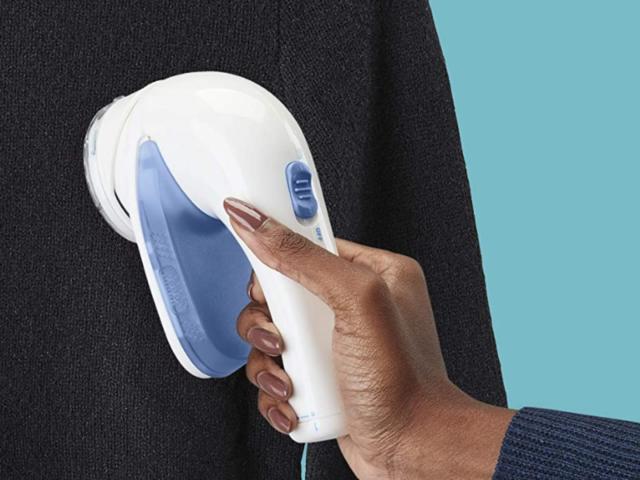 This 'Must-Have' Fabric Shaver With Over 104,000 Reviews Is Said To Easily Remove  Fuzz & Lint — & It's Only $10 for 's Early Access Sale