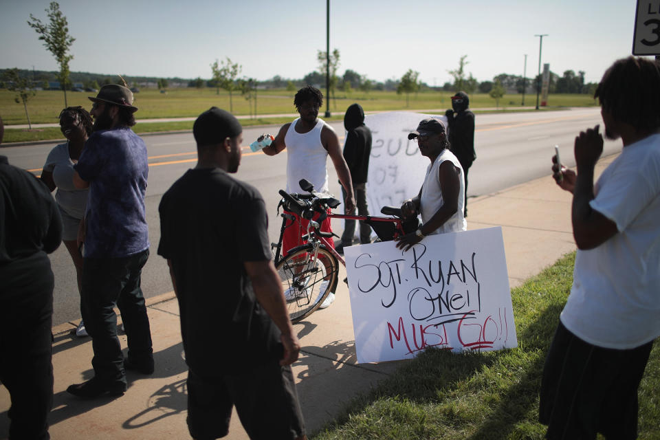 Demonstrators protest the shooting death of Eric Logan outside of the South Bend Police Station following his funeral on June 29, 2019, in South Bend, Indiana. (Photo: Scott Olson via Getty Images)