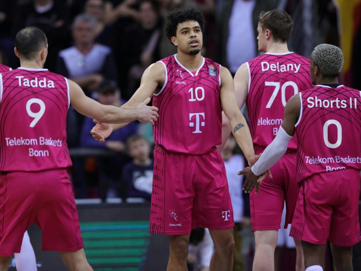 Baskets Bonn nutzen Gunst der Stunde