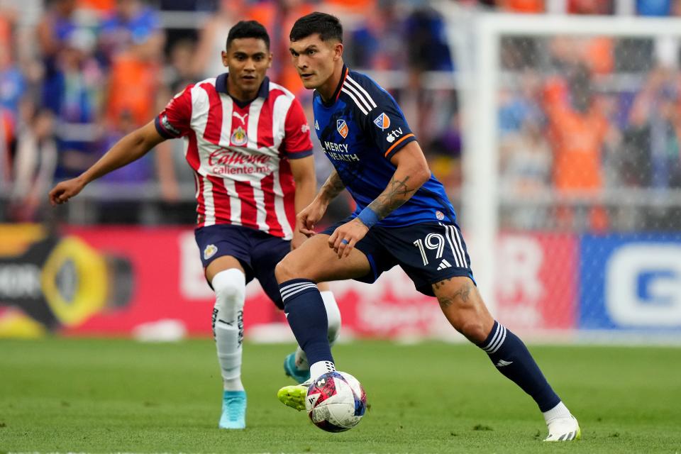 FC Cincinnati forward Brandon Vázquez (19) passes the ball back in the first half of a Leagues Cup match against Guadalajara, Thursday, July 27, 2023, at TQL Stadium in Cincinnati.