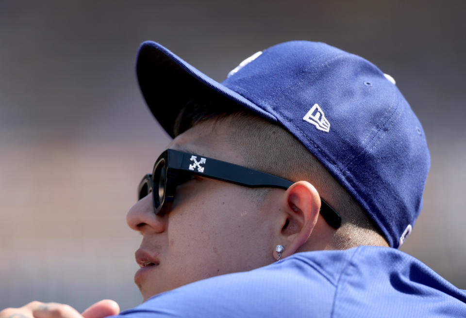 Julio Urías fue arrestado en las cercanías del BMO Stadium, donde asistió como invitado a ver el duelo entre LAFC vs Inter Miami. (Photo by Harry How/Getty Images)