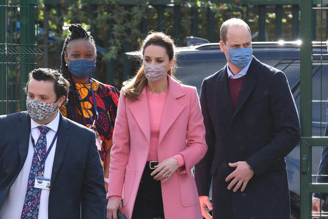Britain&#39;s Prince William, Duke of Cambridge and Britain&#39;s Catherine, Duchess of Cambridge arrive for a visit to School21 following its re-opening after the easing of coronavirus lockdown restrictions in east London on March 11, 2021. - The visit coincides with the roll-out of Mentally Healthy Schools resources for secondary schools and how this is helping put mental health at the heart of their schools curriculum. (Photo by JUSTIN TALLIS / POOL / AFP) (Photo by JUSTIN TALLIS/POOL/AFP via Getty Images)