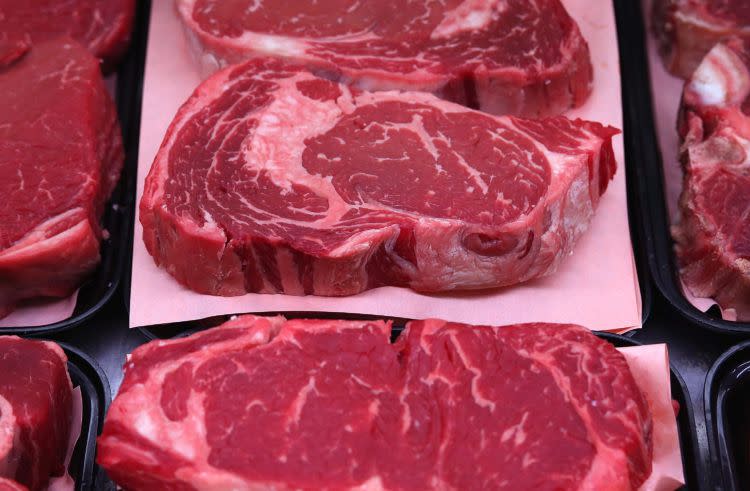 <p>Reading headlines such as “red meat could lead to cancer” is frightening. And while some studies indicate there is an <a href="https://www.who.int/features/qa/cancer-red-meat/en/" rel="nofollow noopener" target="_blank" data-ylk="slk:association with red meat consumption and cancer;elm:context_link;itc:0;sec:content-canvas" class="link rapid-noclick-resp">association with red meat consumption and cancer</a>, it’s important to note that this doesn’t mean it causes cancer. Eating red meat in moderation is not dangerous.</p><span class="copyright"> Getty Images | Justin Sullivan </span>