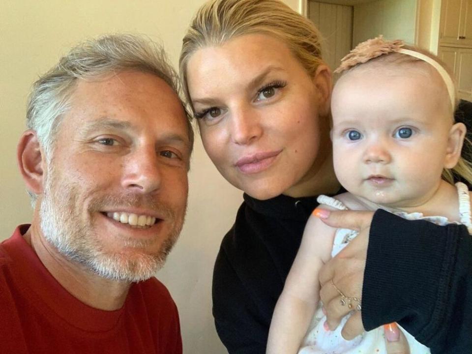 Eric Johnson, Jessica Simpson and Birdie Mae | Jessica Simpson/Instagram