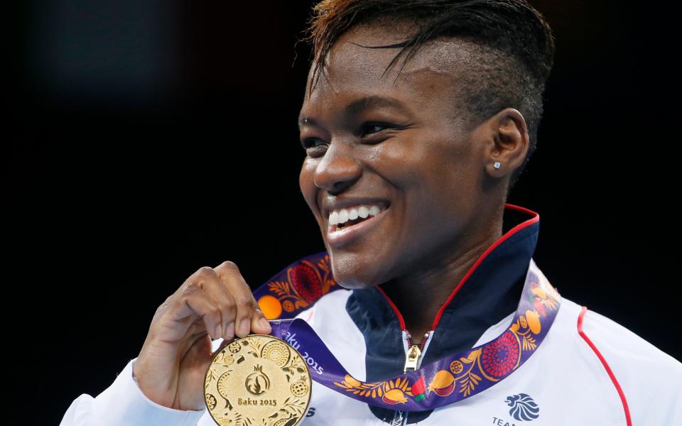 Nicola Adams begins quest to go from golden girl to professional champion