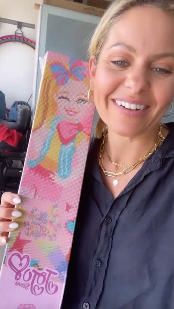 Candace Cameron Bure, JoJo Siwa Diamond Art Club