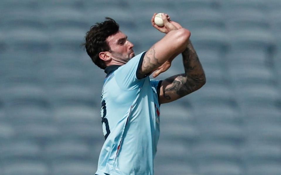 Reece Topley - REUTERS/Francis Mascarenhas