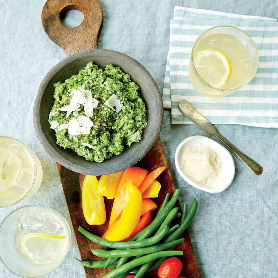 Zucchini Pesto with Crudités