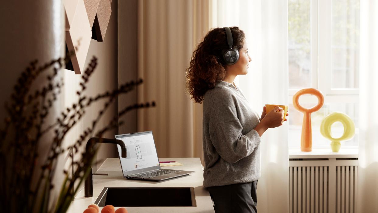  Bang & Olufsen Beocom Portal 