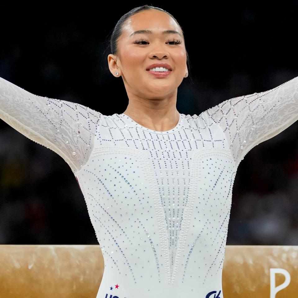 Olympic Gymnast Suni Lee Explains Why She Fell Off Balance Beam Yahoo