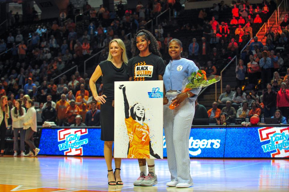Tennessee forward Rickea Jackson (2) poses for a picture with her mom, Caryn Jackson, and Tennessee's head Lady Vols' basketball coach Kellie Harper before a NCAA game at Thompson-Boling Arena at Food City Center in Knoxville, Thursday, Feb. 29, 2024. The Lady Vols won 75-66 against Texas A&M.