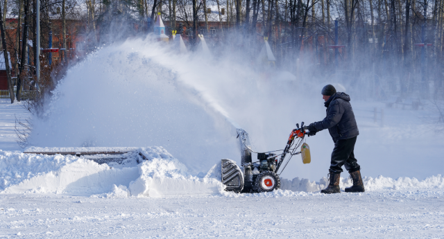 This snow thrower works 'perfectly' for Canadian winters — and it's on sale  for under $200