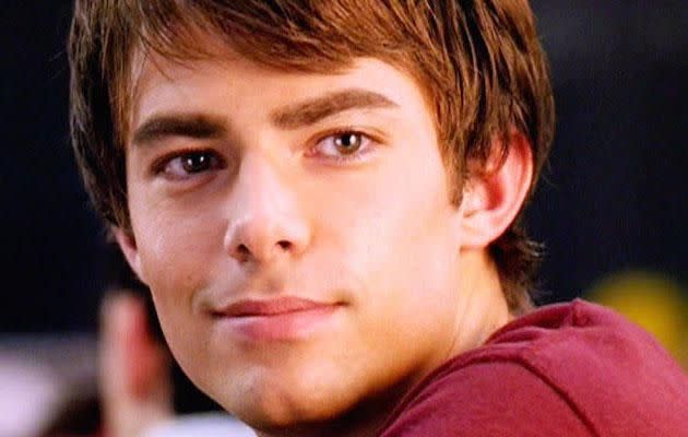 The dreamy Aaron Samuels... er we mean Jonathan, want fans to dig deep. Source: Twitter/Paramount Pictures