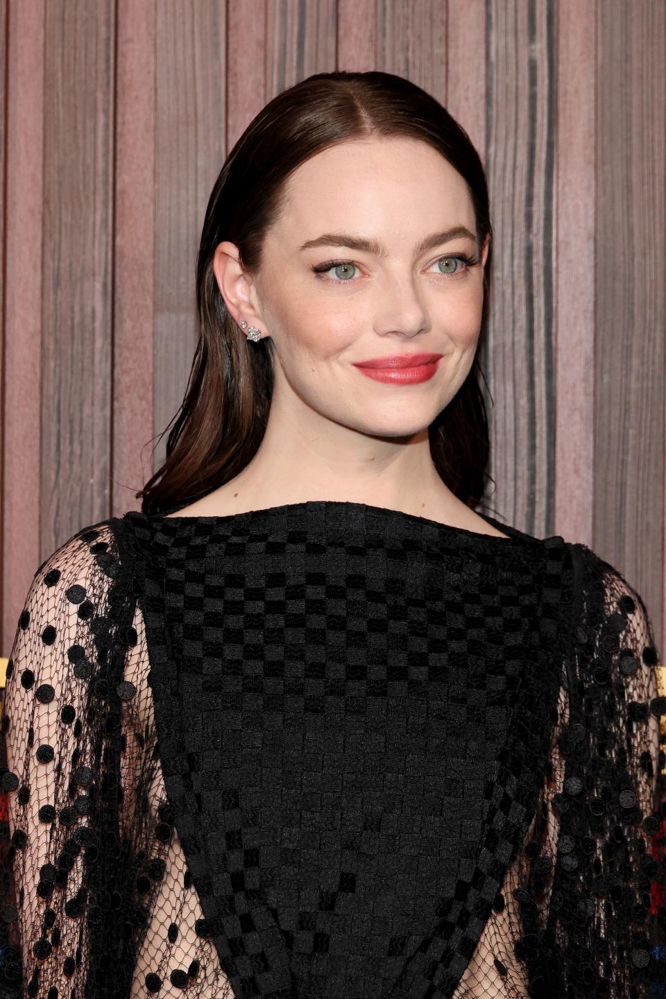 <h1 class="title">Emma Stone Dark Hair </h1><cite class="credit">Getty Images</cite>