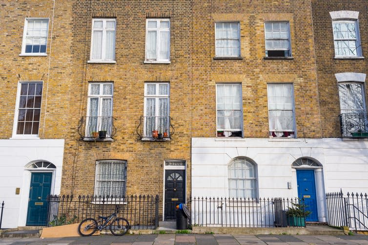 <span>House prices in Islington have shot right up.</span><span><a class="link " href="https://www.shutterstock.com/image-photo/angel-london-uk-january-2018-facade-788490928?src=n0ggoNtbNIF3Iy-VLyldww-1-21" rel="nofollow noopener" target="_blank" data-ylk="slk:Drima Film/Shutterstock.;elm:context_link;itc:0;sec:content-canvas">Drima Film/Shutterstock.</a></span>
