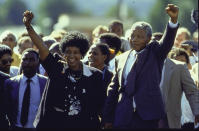 <p>ANC leader Nelson Mandela and wife Winnie raising fists upon his release on Feb. 2, 1990, from Victor Verster prison after 27 years. (Photo: Allan Tannenbaum/The Life Images Collection/Getty Images) </p>