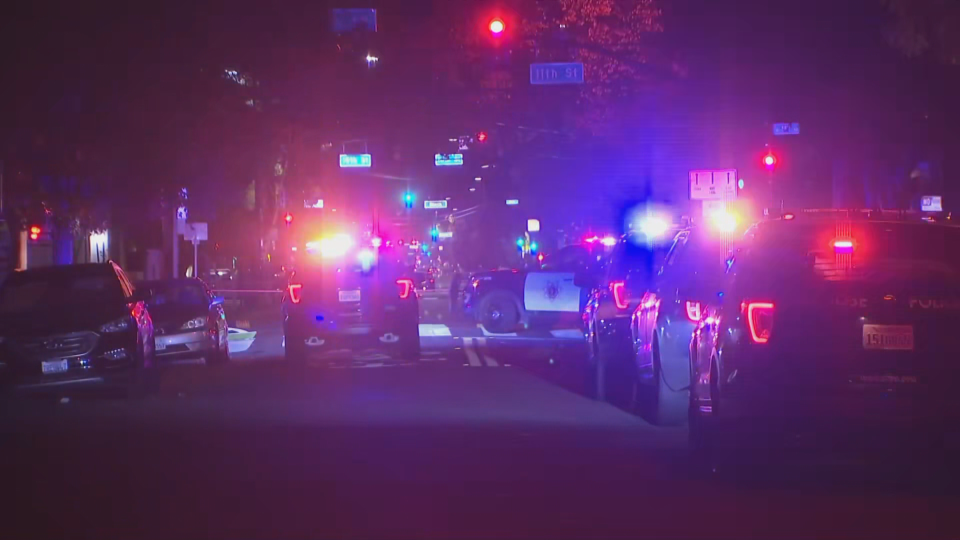 Image: Police at the scene of a stabbing in San Jose. (KNTV)