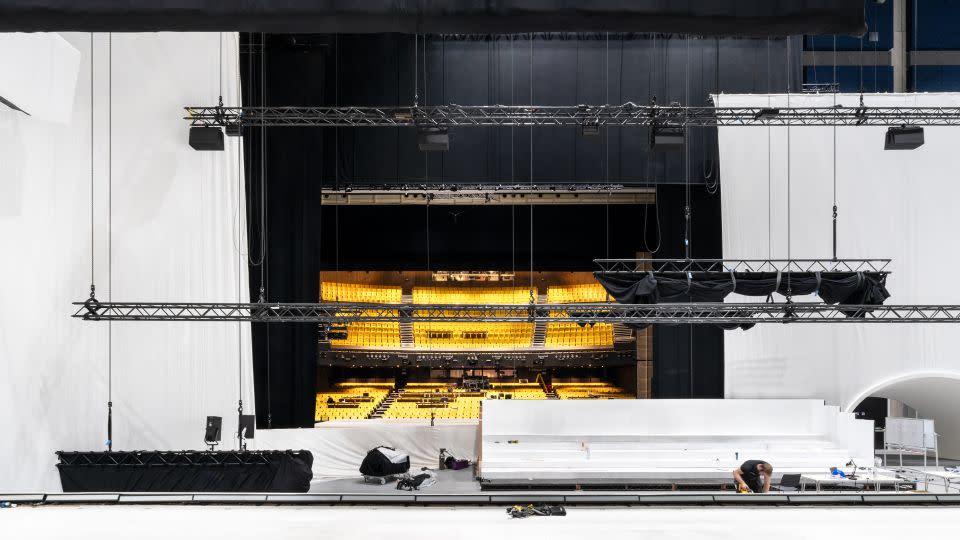 The defining feature of the arts center is its ability to conjoin the separate theater and warehouse space into one giant performance area. - Marco Cappelletti/Courtesy of OMA and Factory International