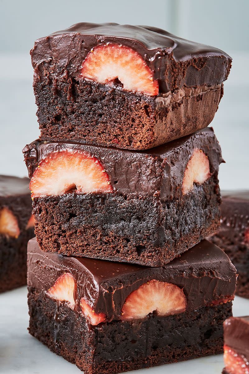 <p>Love at first bite. We're obsessed...</p><p>Get the <a href="http://www.delish.com/uk/cooking/recipes/a32485274/chocolate-covered-strawberry-brownies-recipe/" rel="nofollow noopener" target="_blank" data-ylk="slk:Chocolate Covered Strawberry Brownies" class="link rapid-noclick-resp">Chocolate Covered Strawberry Brownies</a> recipe.</p>