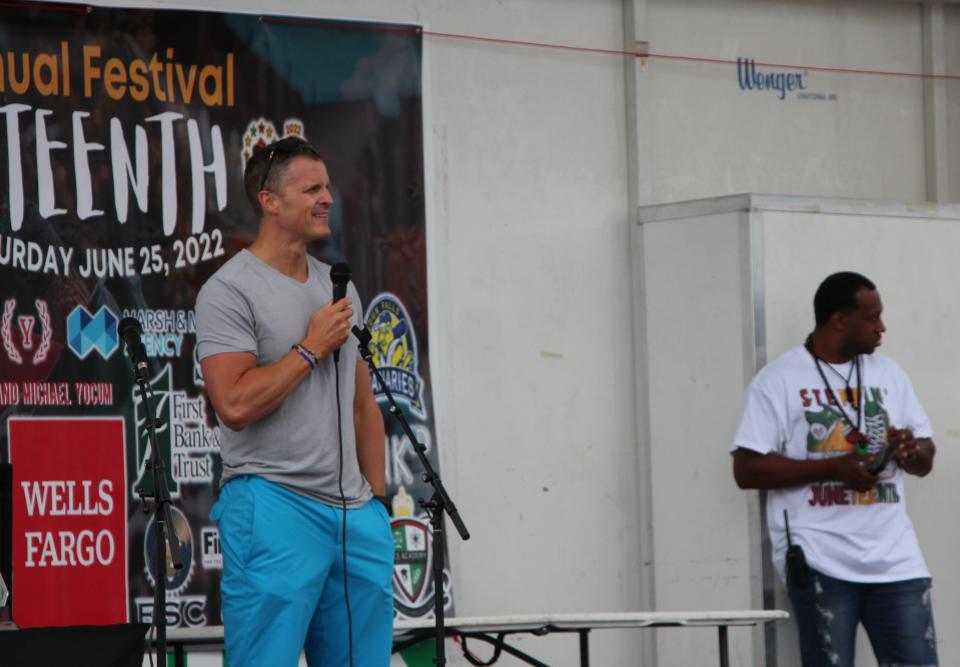 Mayor Paul TenHaken speaks to the crowd at Saturday's Sioux Falls Juneteenth Festival