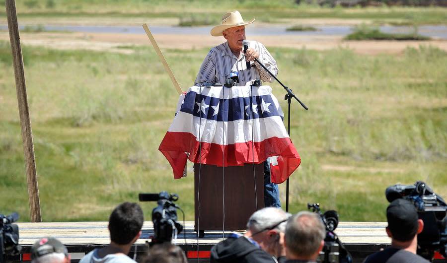 What's Happening in Oregon? The Malheur Refuge Militia Standoff, Explained