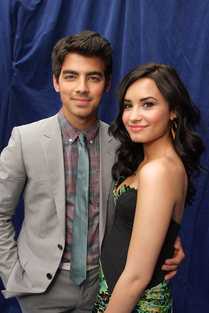 Oceans LA Premiere 2010 Joe Jonas Demi Lovato