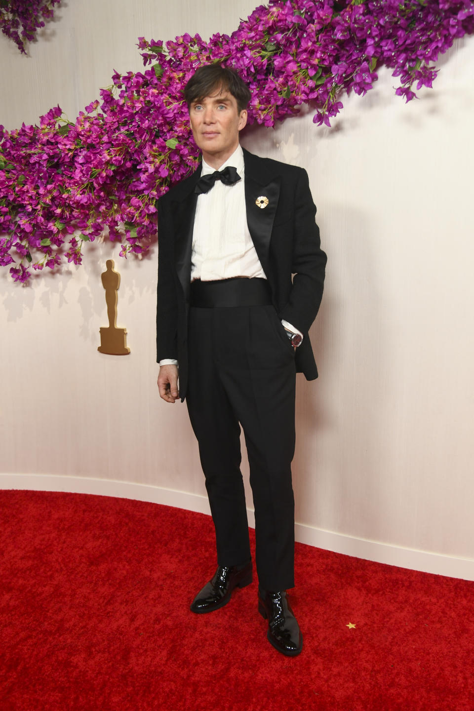 Cillian Murphy donned a classic, but boringly reliable black suit to attend the 2024 Oscars. (Getty Images)