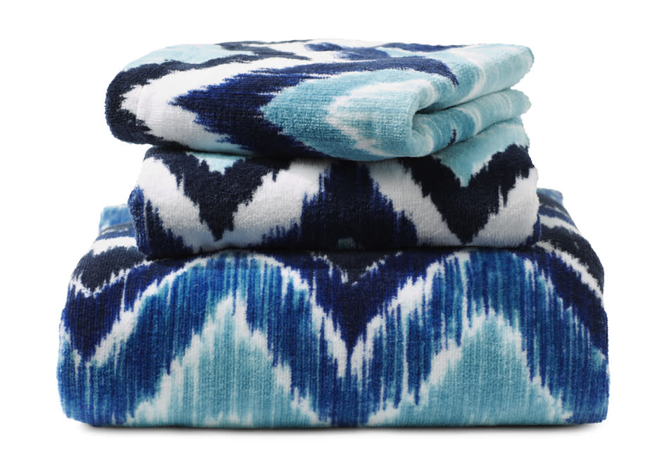 This undated publicity photo provided by HomeGoods shows towels in various shades of blue as a simple and inexpensive way to introduce blue into spring décor (www.homegoods.com). (AP Photo/HomeGoods)