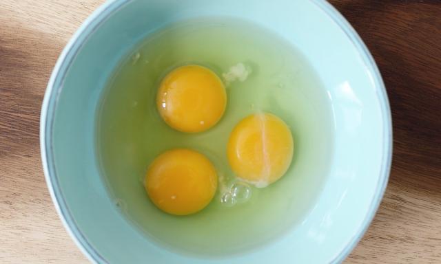 The White String You Can See In Raw Egg Yolks Has A Name