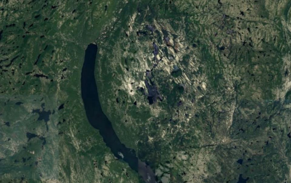 Likely meteorite impact crater about 15 km in diameter as seen via Google Earth (Google Earth)