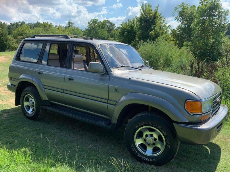 Photo: <a class="link " href="https://houston.craigslist.org/cto/d/houston-1997-toyota-land-cruiser-40th/7739401741.html" rel="nofollow noopener" target="_blank" data-ylk="slk:Craigslist;elm:context_link;itc:0;sec:content-canvas">Craigslist</a>