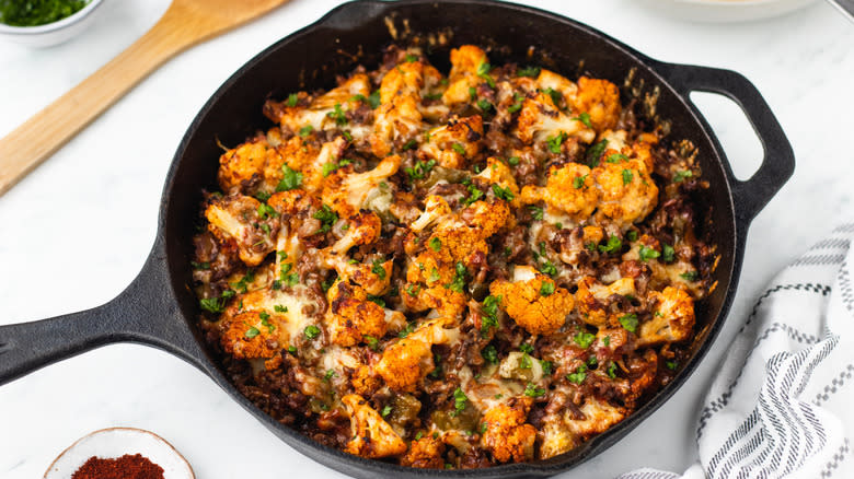 Beef and cauliflower casserole skillet