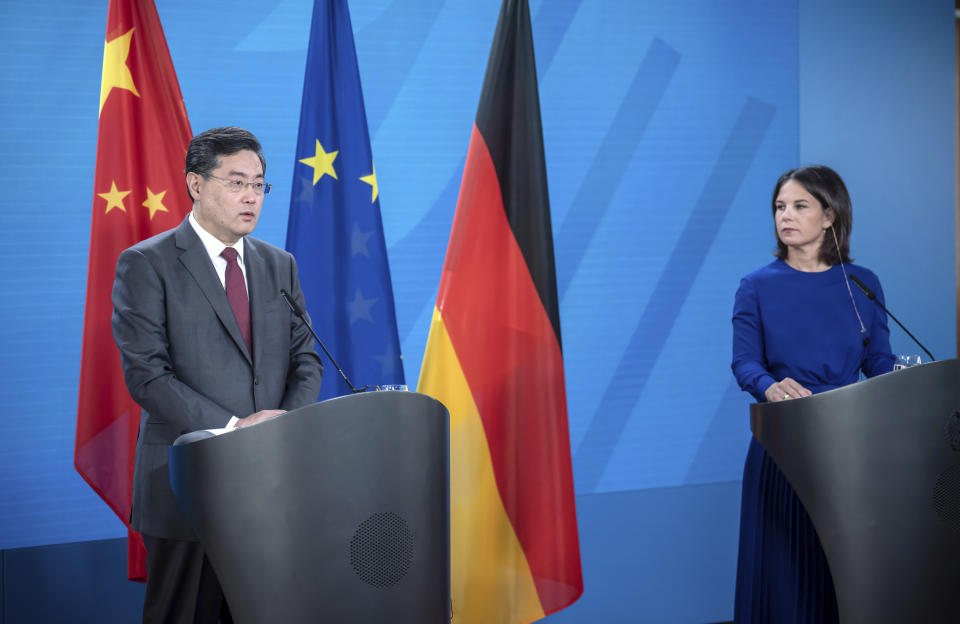 Germany's Foreign Minister, Annalena Baerbock, right, and her counterpart, Qin Gang, Foreign Minister of China, attend a press conference after bilateral talks at the Federal Foreign Office in Berlin, Tuesday, May 9, 2023. (Michael Kappeler/Pool photo via AP)
