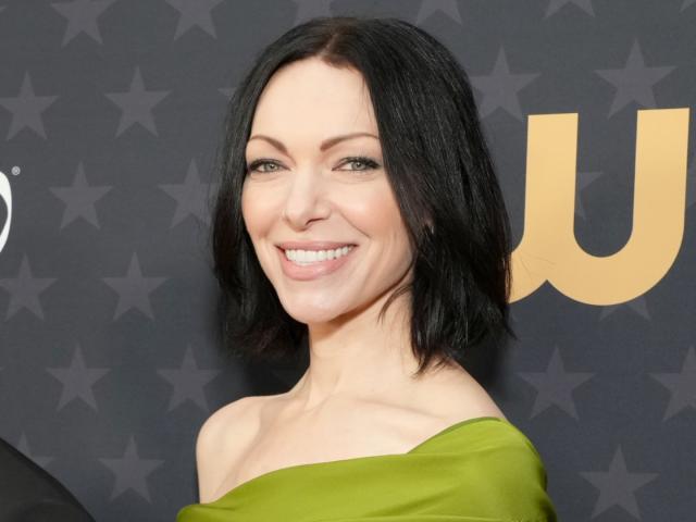 Laura Prepon Celebrity Homemade Sex - Laura Prepon's Rare Summertime Video of Her & Her Kids Shows How She  Instills Wonder in Their Lives