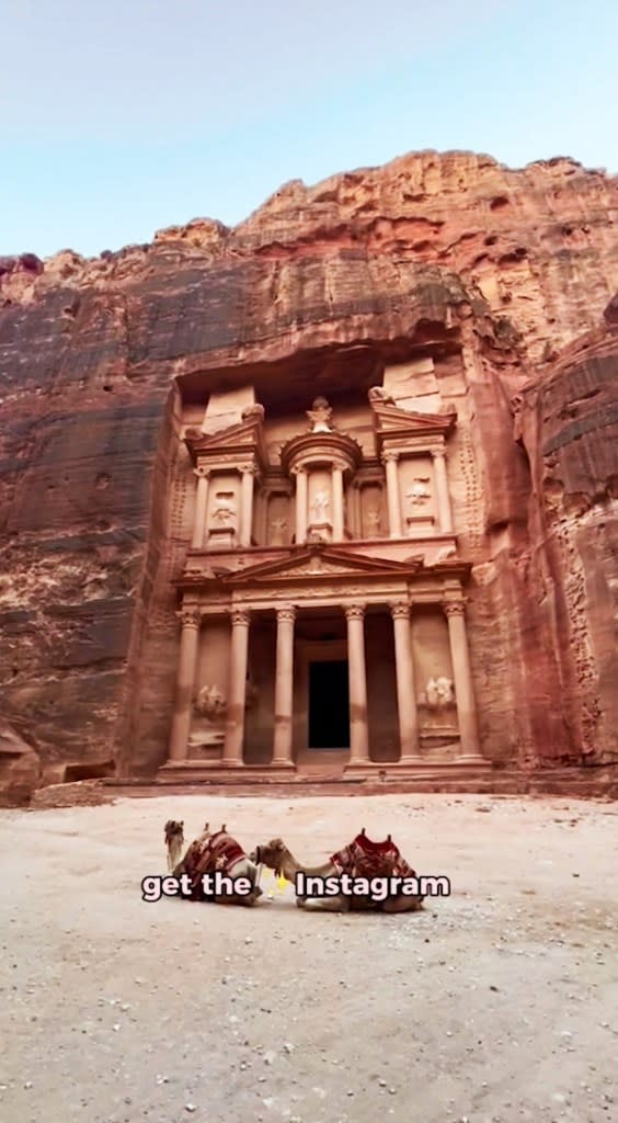 The world traveler was admiring the treasury when a local man approached her and offered to show her the best spots to snap some photos. Caitlin Redden/ CATERS NEWS