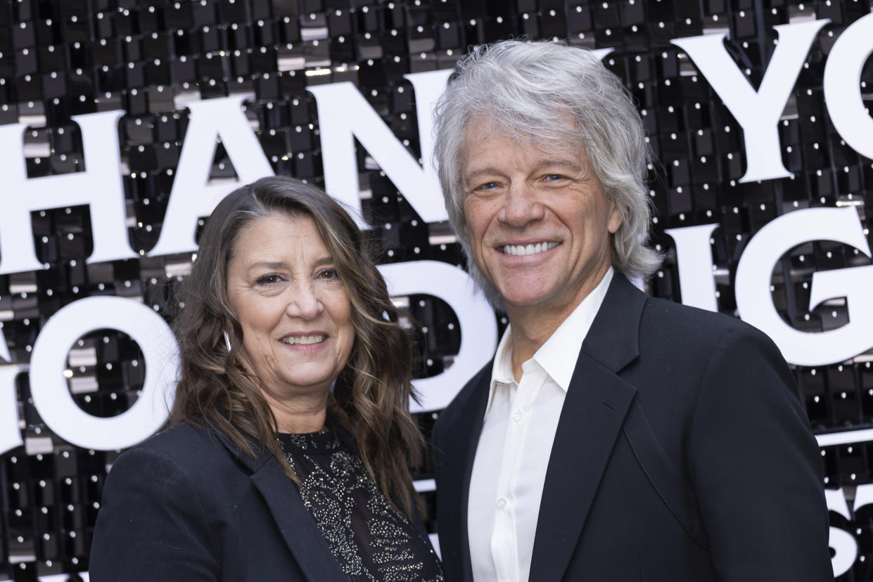 Dorothea Bongiovi y Jon Bon Jovi llevan más de 30 años casados. (Photo by Vianney Le Caer/Invision/AP)