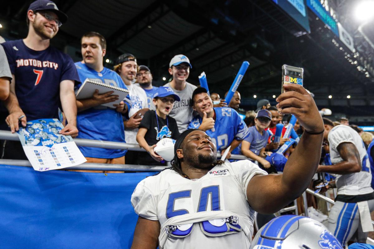 Blame a Dismal Start to the 2021 Detroit Lions Season on Unforms?