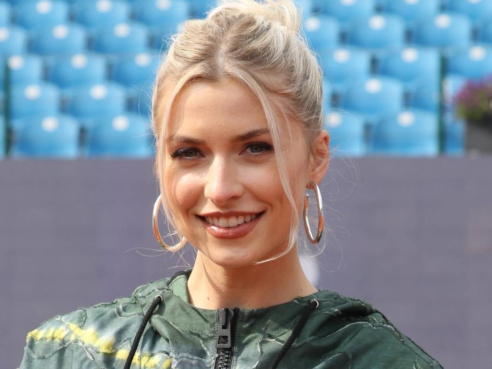 Lena Gercke hat ihr zweites Kind mit ihrem Partner Dustin Schöne zur Welt gebracht. (Bild: imago images/Sammy Minkoff)