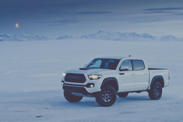 2017 Toyota Tacoma TRD Pro front quarter photo