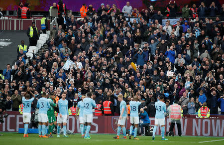 Soccer Football - Premier League - West Ham United v Manchester City - London Stadium, London, Britain - April 29, 2018 Manchester City players applaud fans after the match REUTERS/David Klein