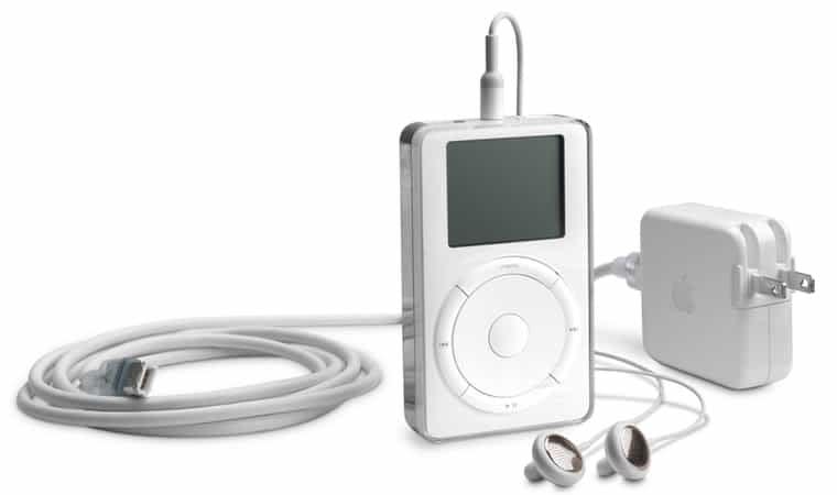 ▲初代iPod使用白色的設計，也奠定了蘋果產品設計走向。(圖/翻攝網路)