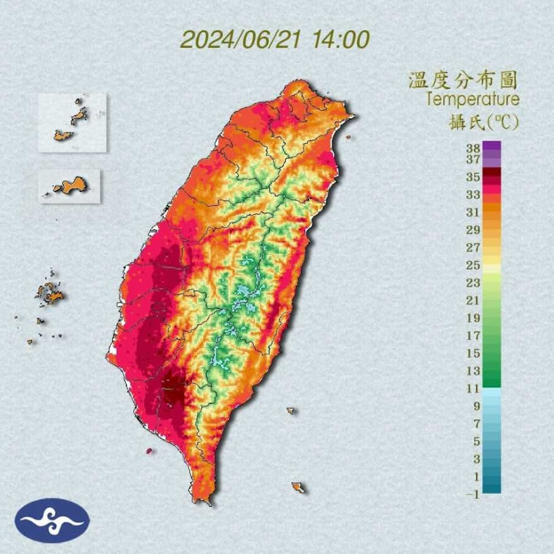 台灣今日各地高溫普遍在33到35度，半個台灣紅通通。（圖／翻攝自氣象署）