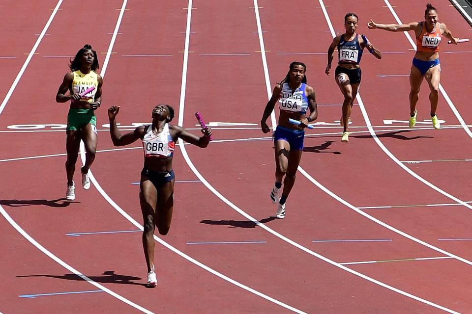 4x100m women's relay