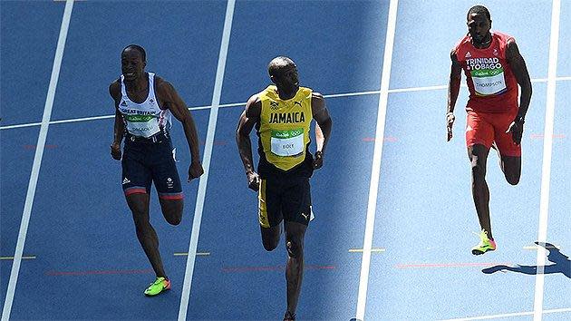 Jamaican sprint superstar Usain Bolt cruised through the first round of the men's 100m.